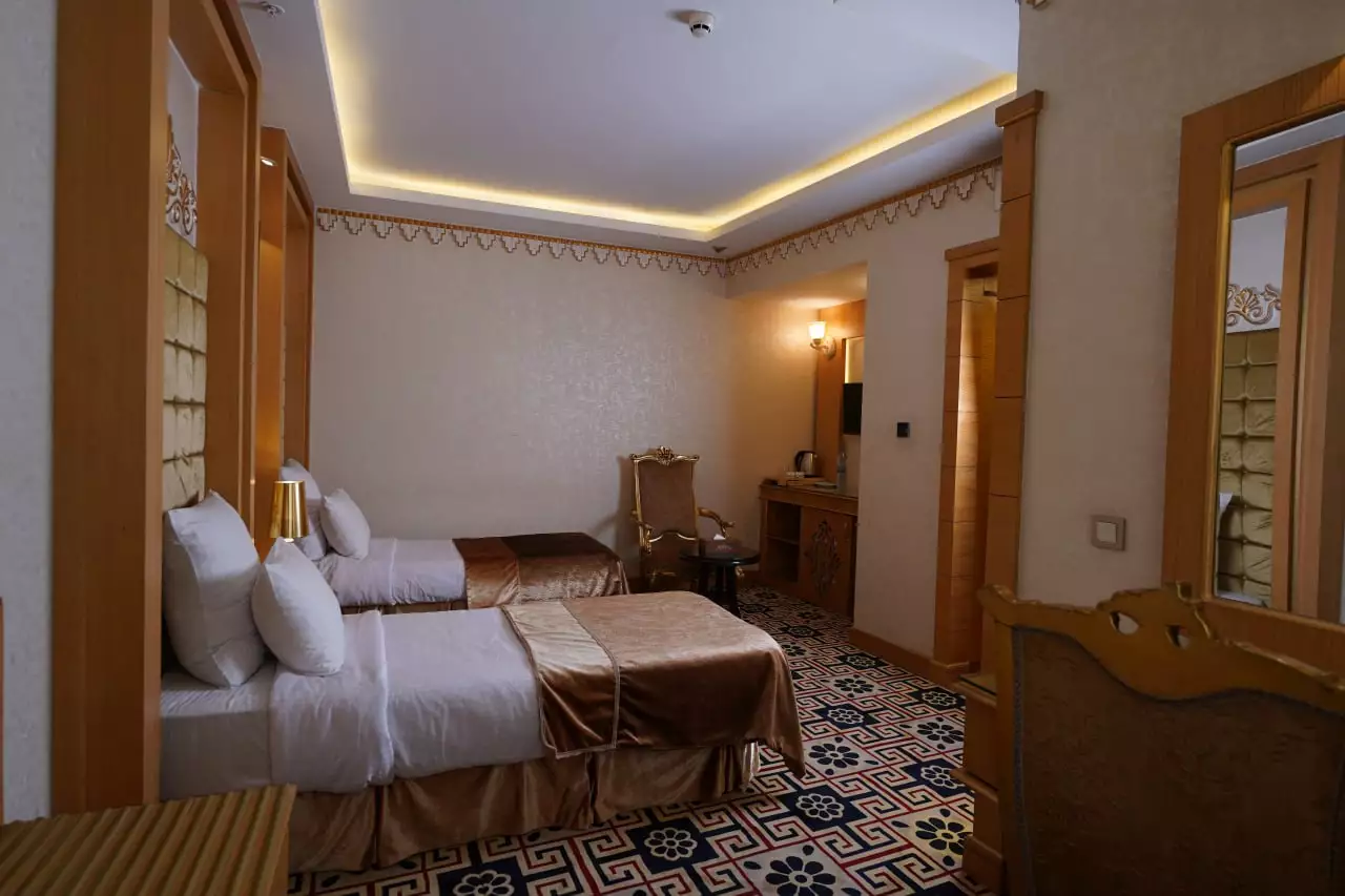 Alibaba https://cdn.alibaba.ir/ostorage/hotel-accommodation-images/6807977af6e8766ef96f4dee_تویین یاقون.webp